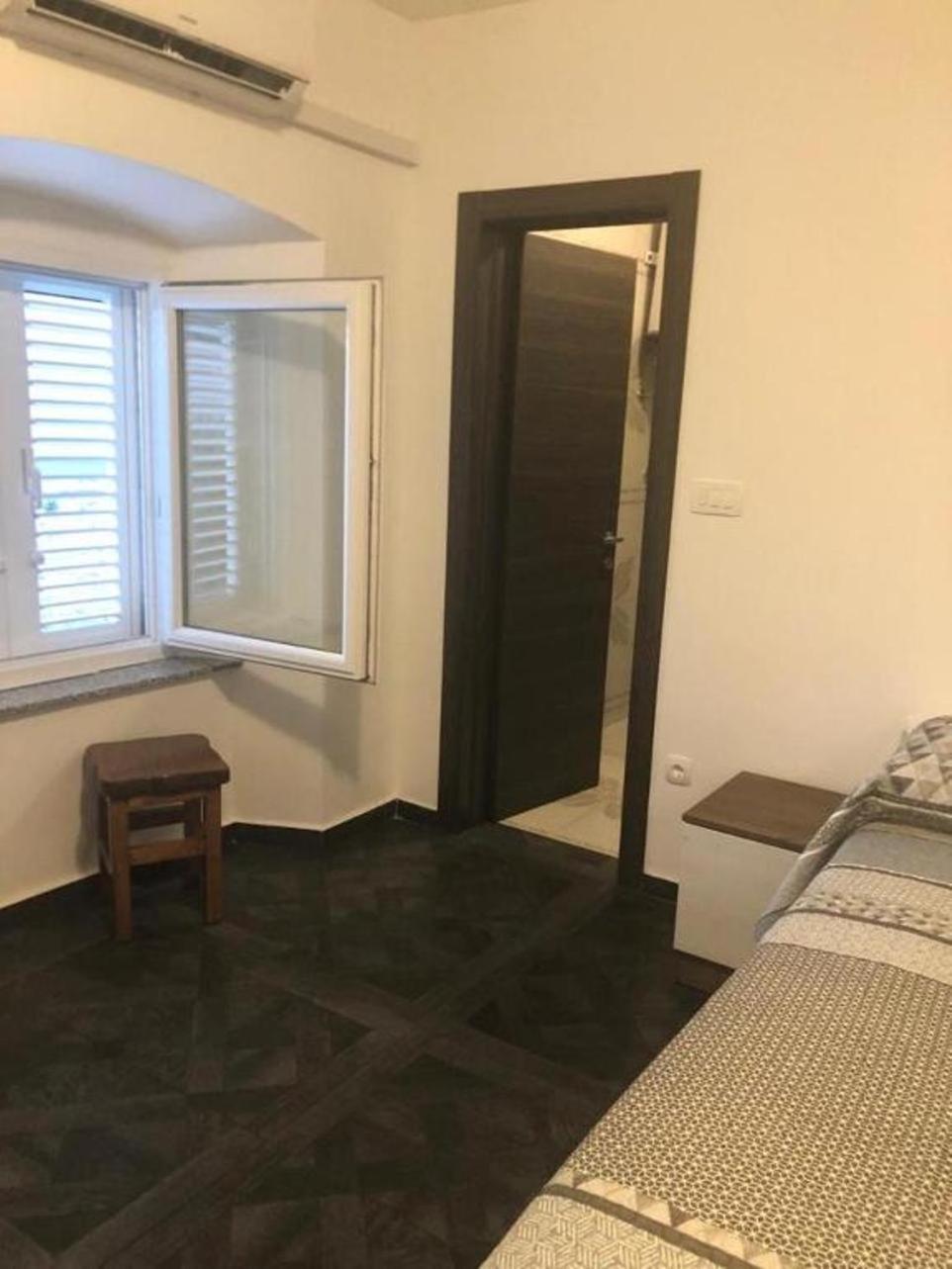 Apartman Tonka *