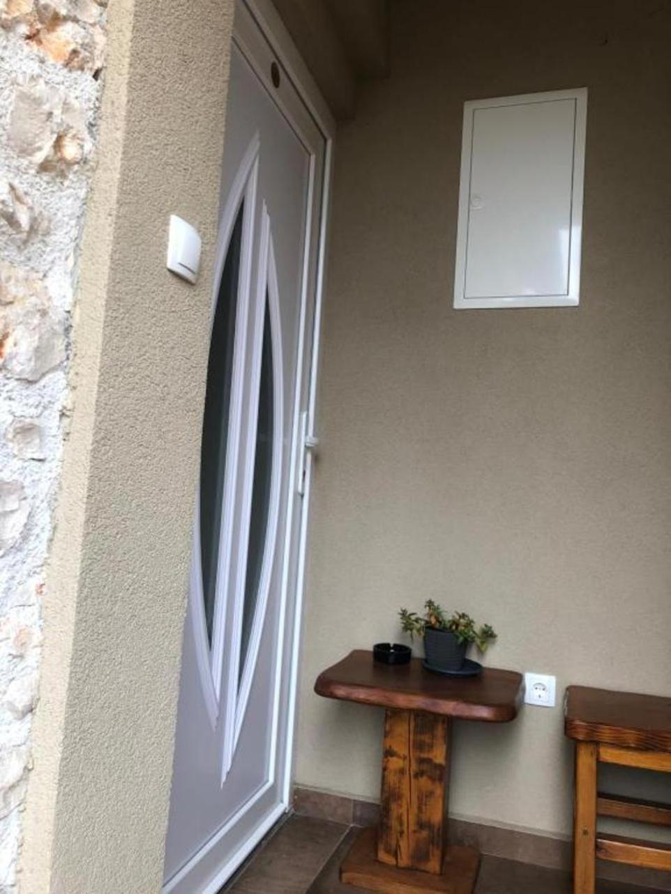 Tonka Apartman *