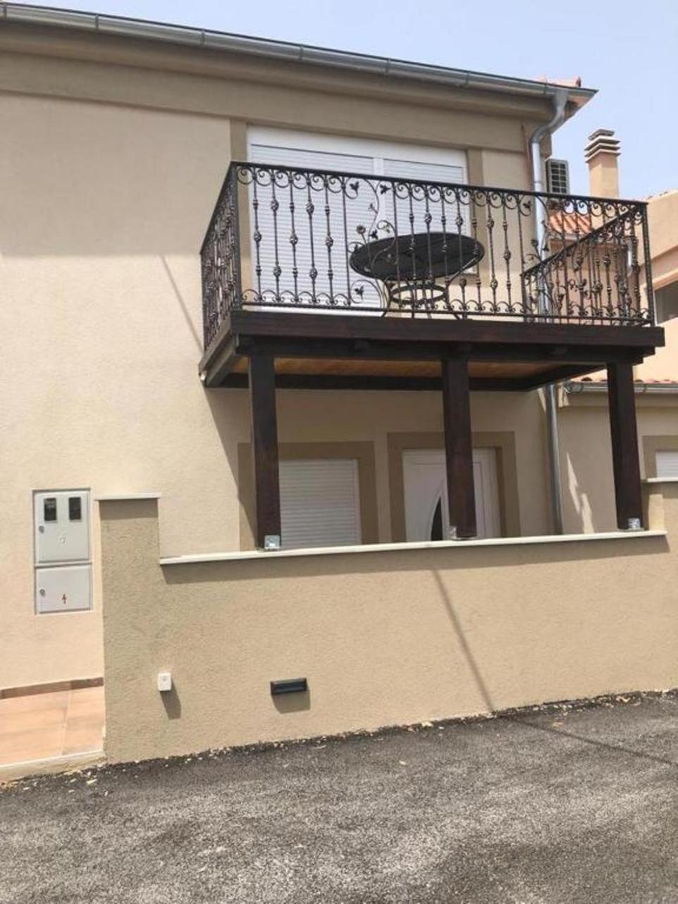 Tonka Apartman *