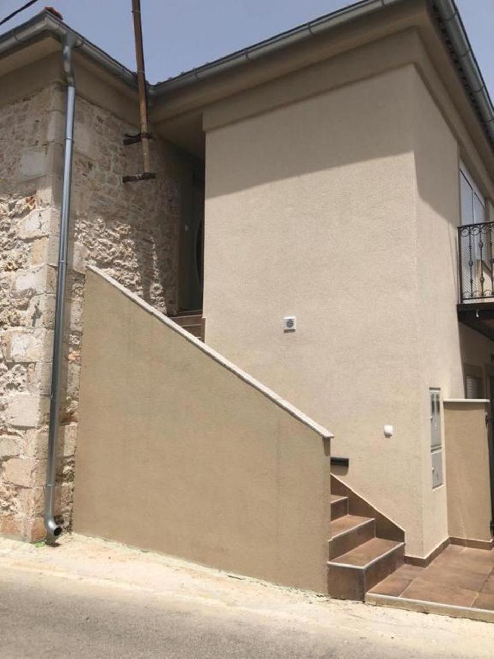 Tonka Apartman